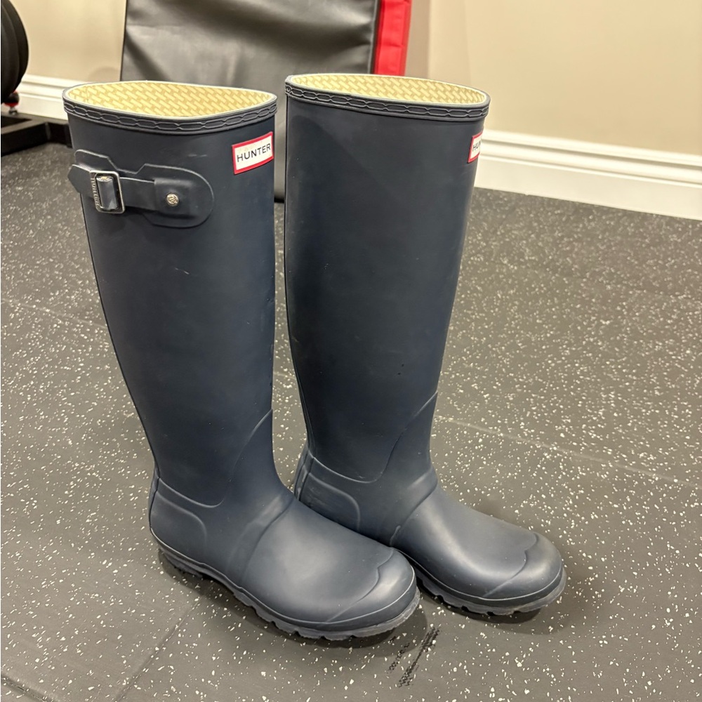 Hunter Navy Tall Rain Boots